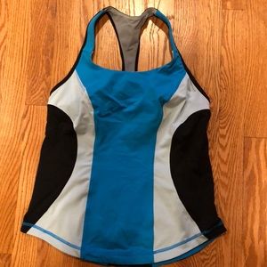 Lululemon top, blues & black